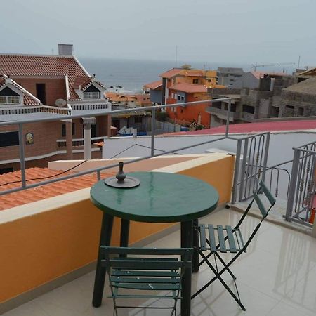 Apartamento T1 Mobilado Com Wi-Fi Πράγια Εξωτερικό φωτογραφία